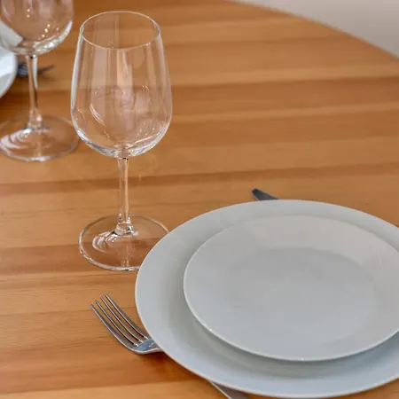 Anne Equipe A Proximite De La Gare Et Du Centre-ville Rouen