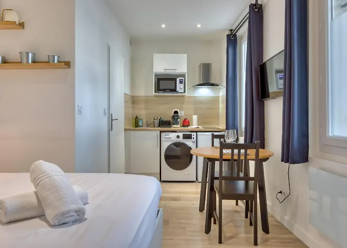 Anne Equipe A Proximite De La Gare Et Du Centre-ville * Rouen