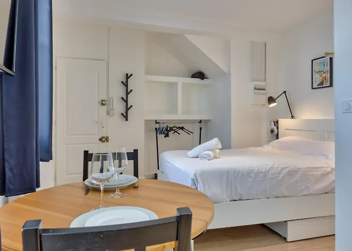 Anne Equipe A Proximite De La Gare Et Du Centre-ville Apartmán