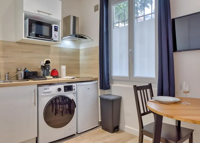 Anne Equipe A Proximite De La Gare Et Du Centre-ville * Rouen